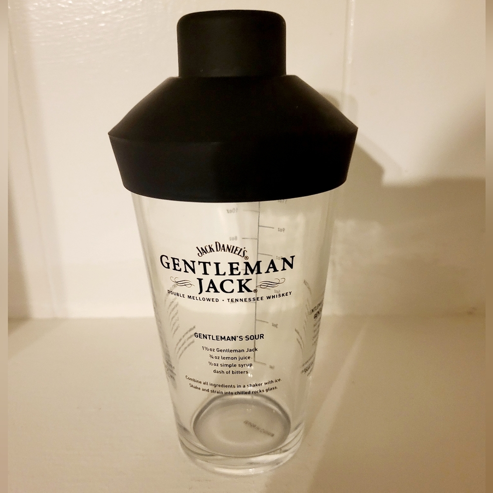 Gentlemen Jack Glass Shaker